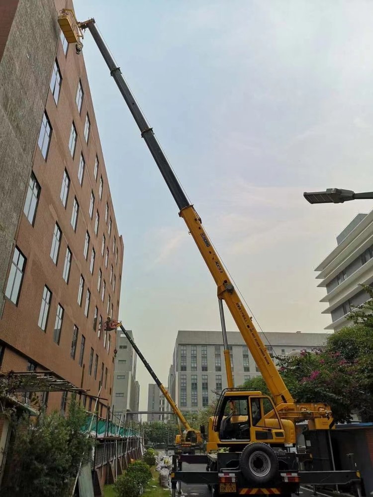 容城县汽车吊出租哪家好，选择最靠谱的服务商指南