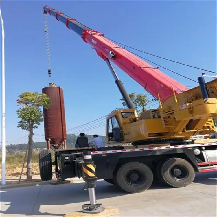 容城县专业吊车租赁多少钱