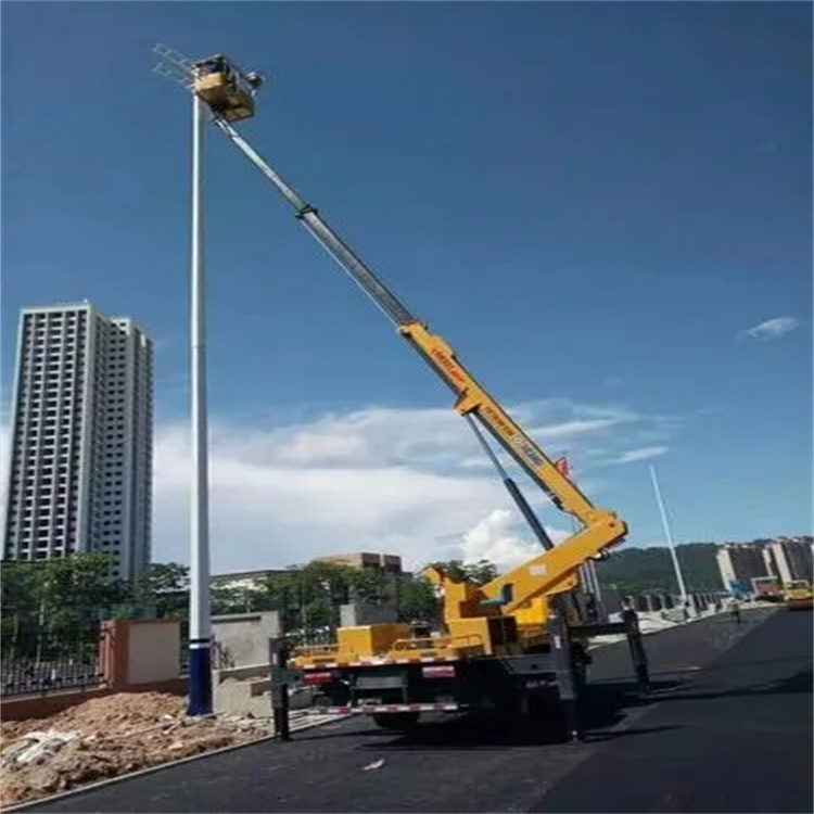 容城县维修路灯的曲臂升降车出租